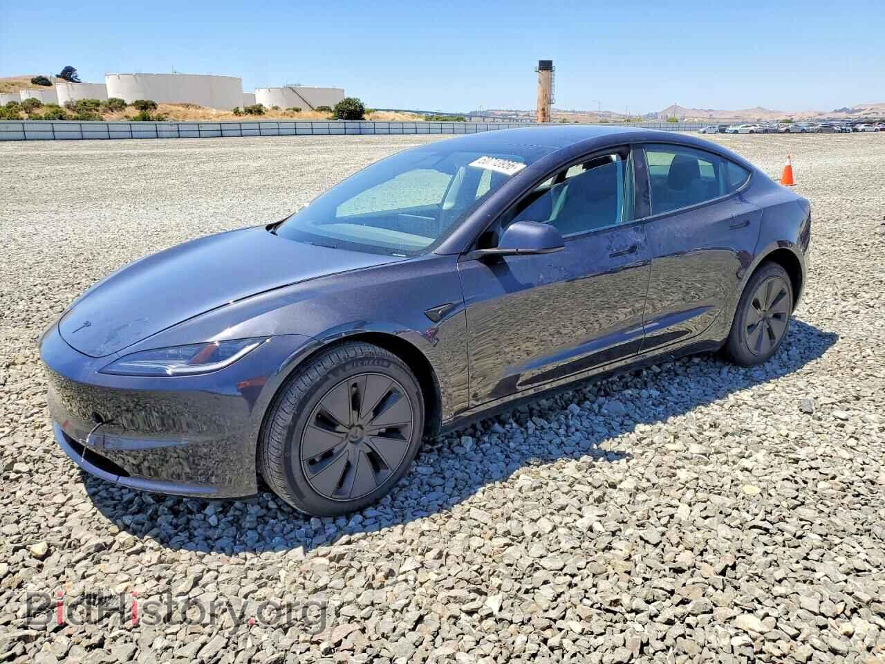 Фотография 5YJ3E1EA7TF155379 - TESLA MODEL 3 2026