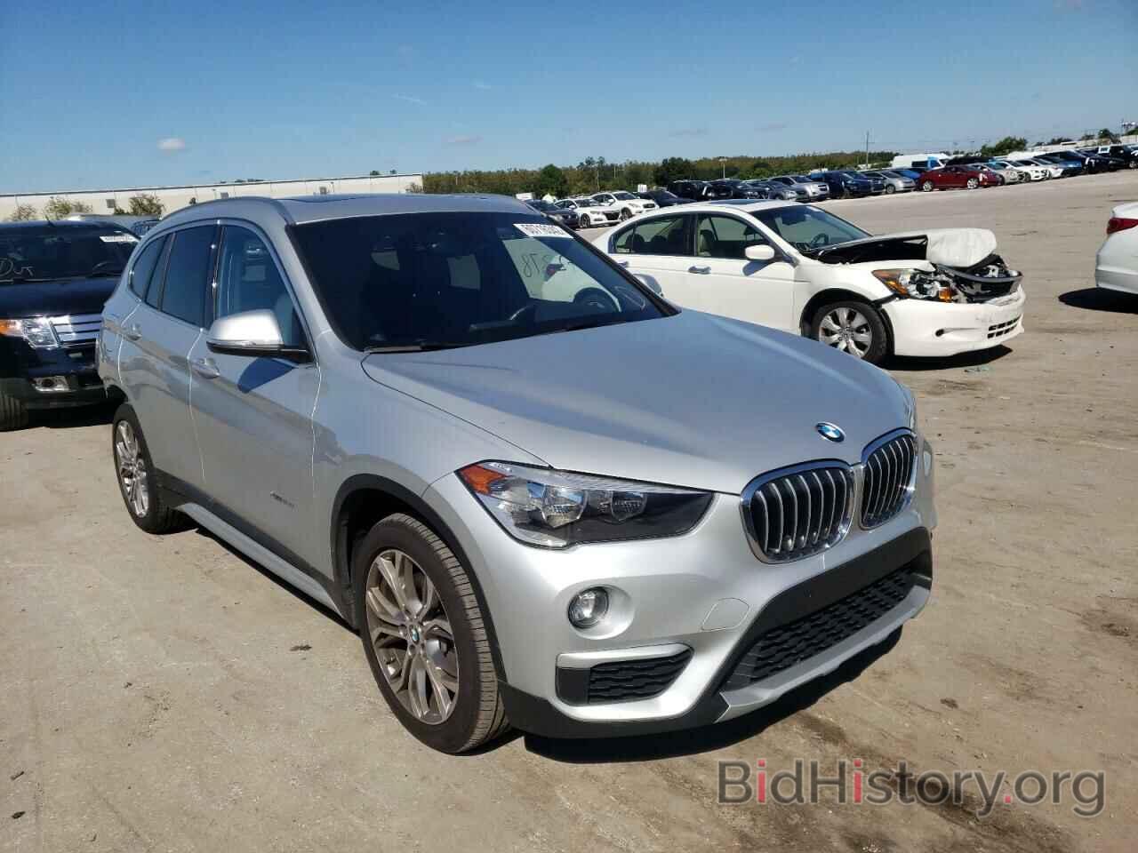 Фотография WBXHT3C31GP885668 - BMW X1 2016