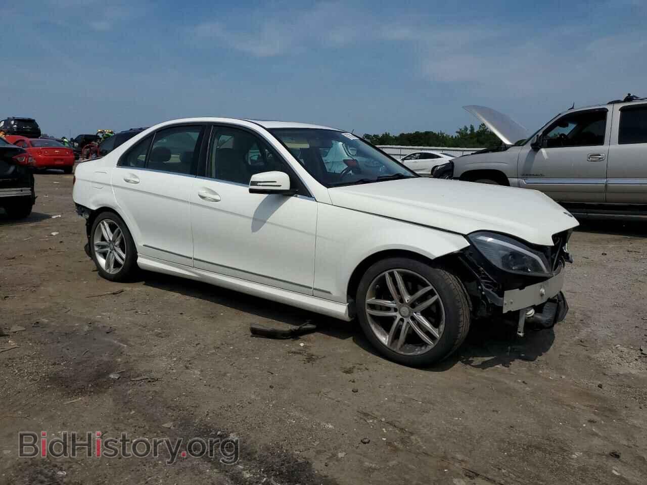 2013 MERCEDES-BENZ C-CLASS - VIN: WDDGF4HBXDR293035 - Фото 4