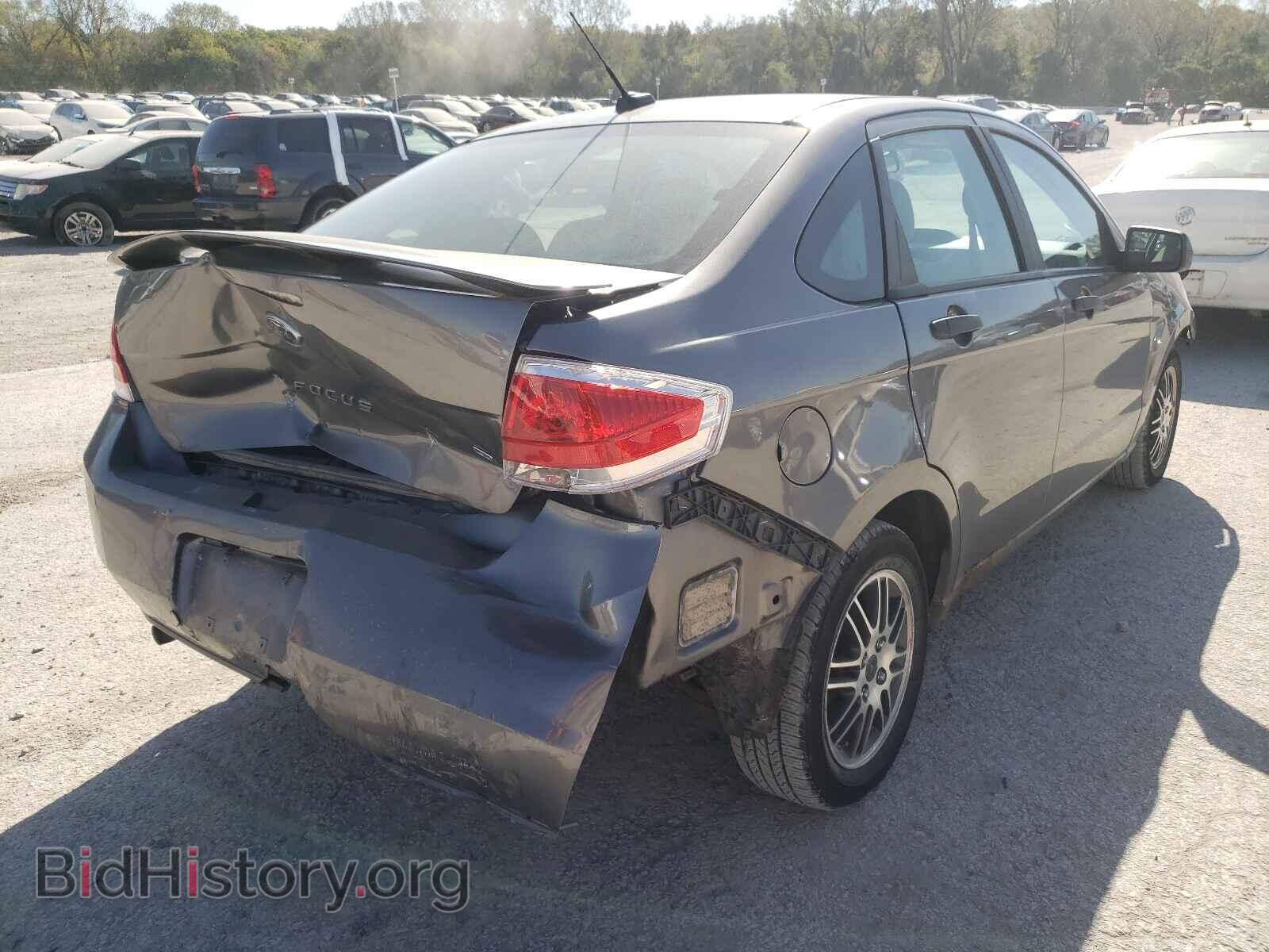 2011 FORD FOCUS - VIN: 1FAHP3FN8BW165352 - Фото 4