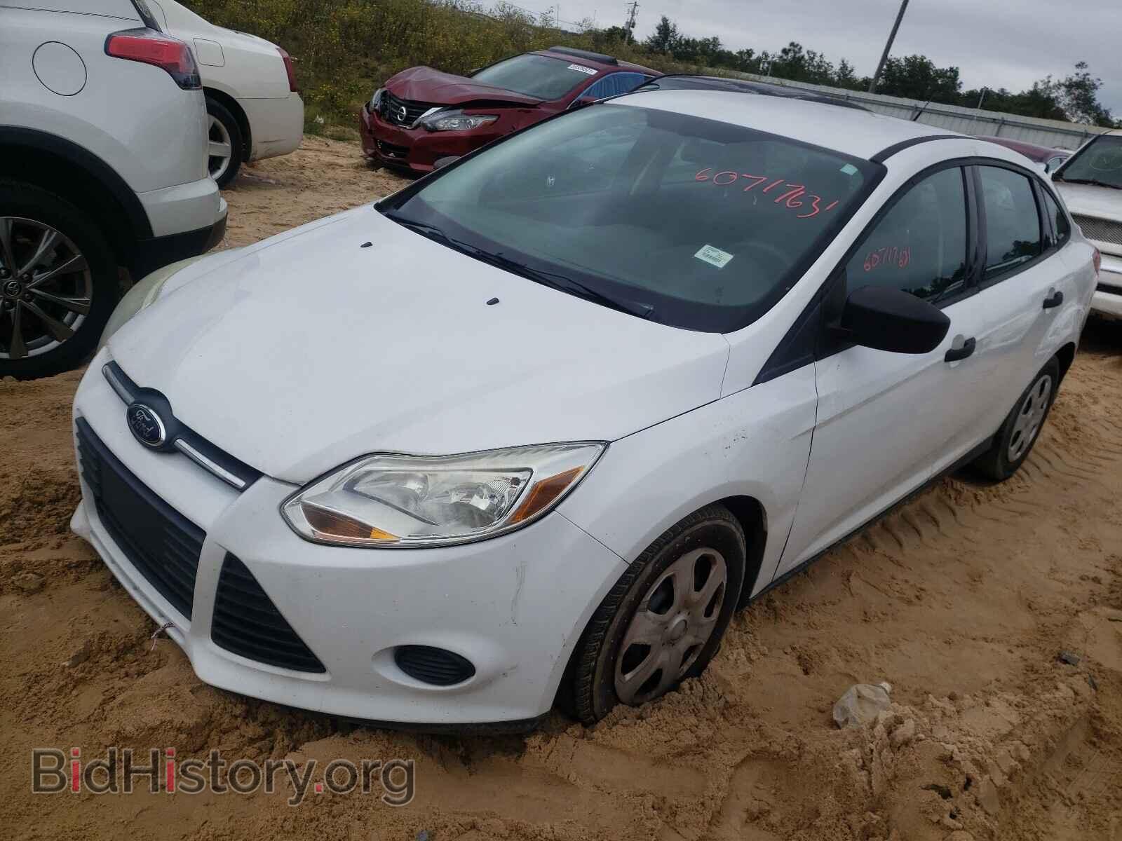 2013 FORD FOCUS - VIN: 1FADP3E27DL223820 - Фото 2
