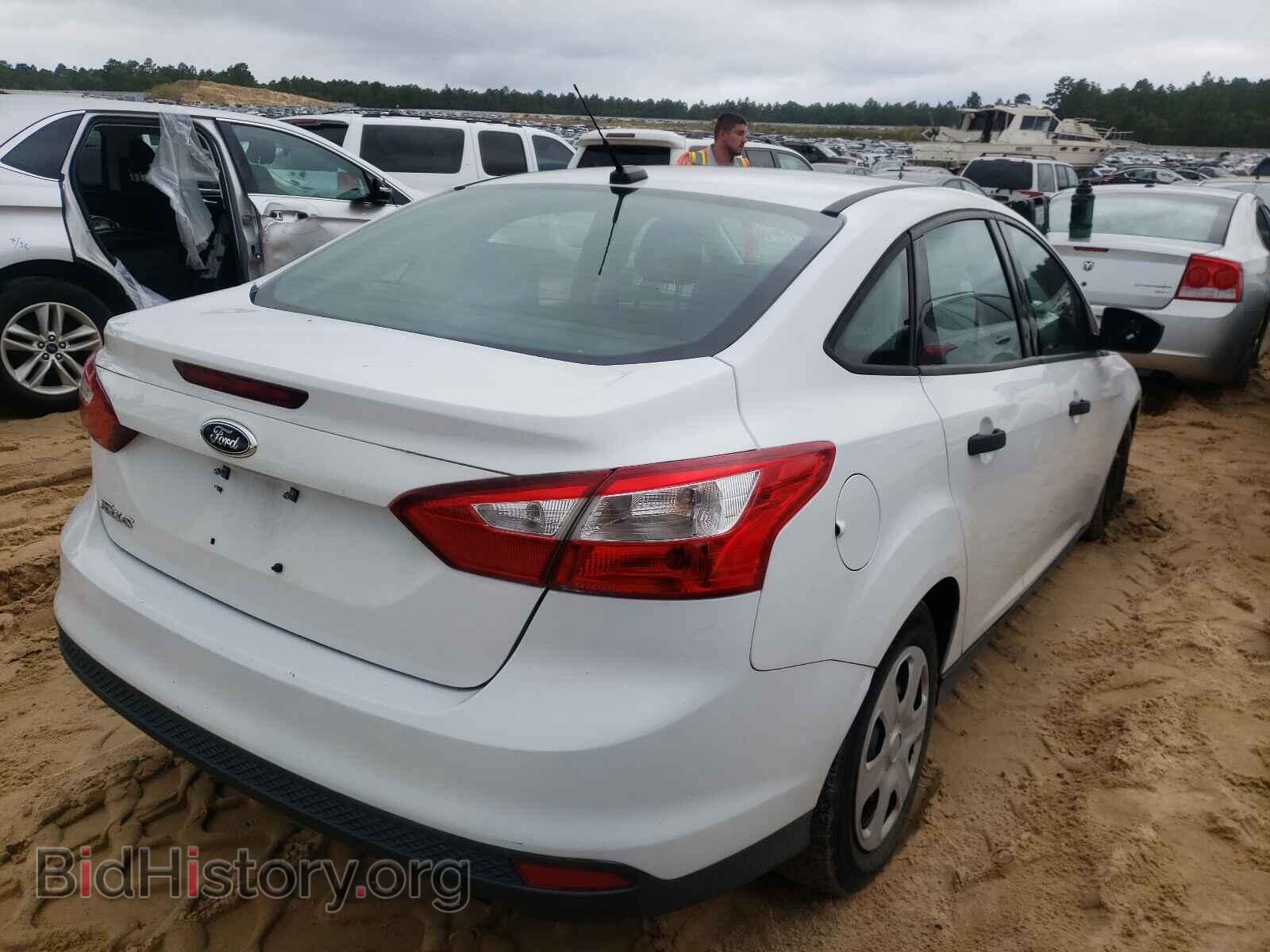 2013 FORD FOCUS - VIN: 1FADP3E27DL223820 - Фото 4