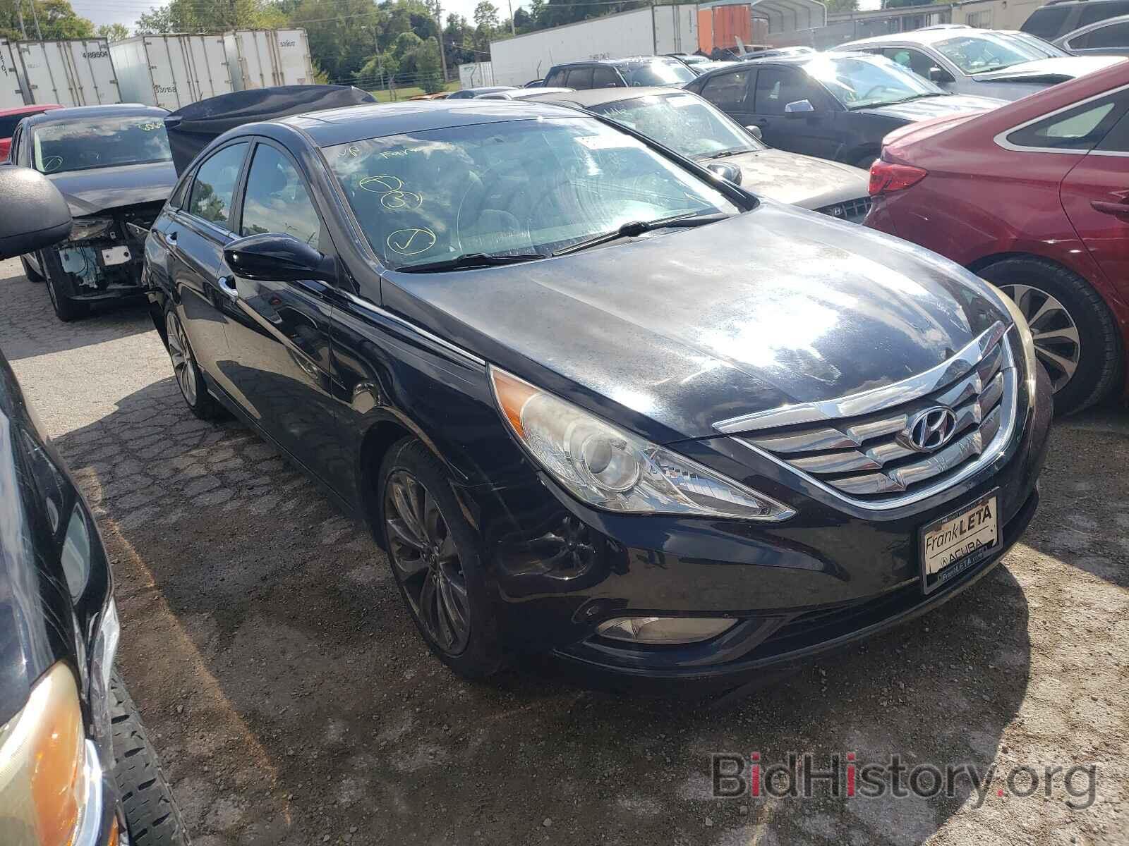 Photo 5NPEC4AC2BH167804 - HYUNDAI SONATA 2011