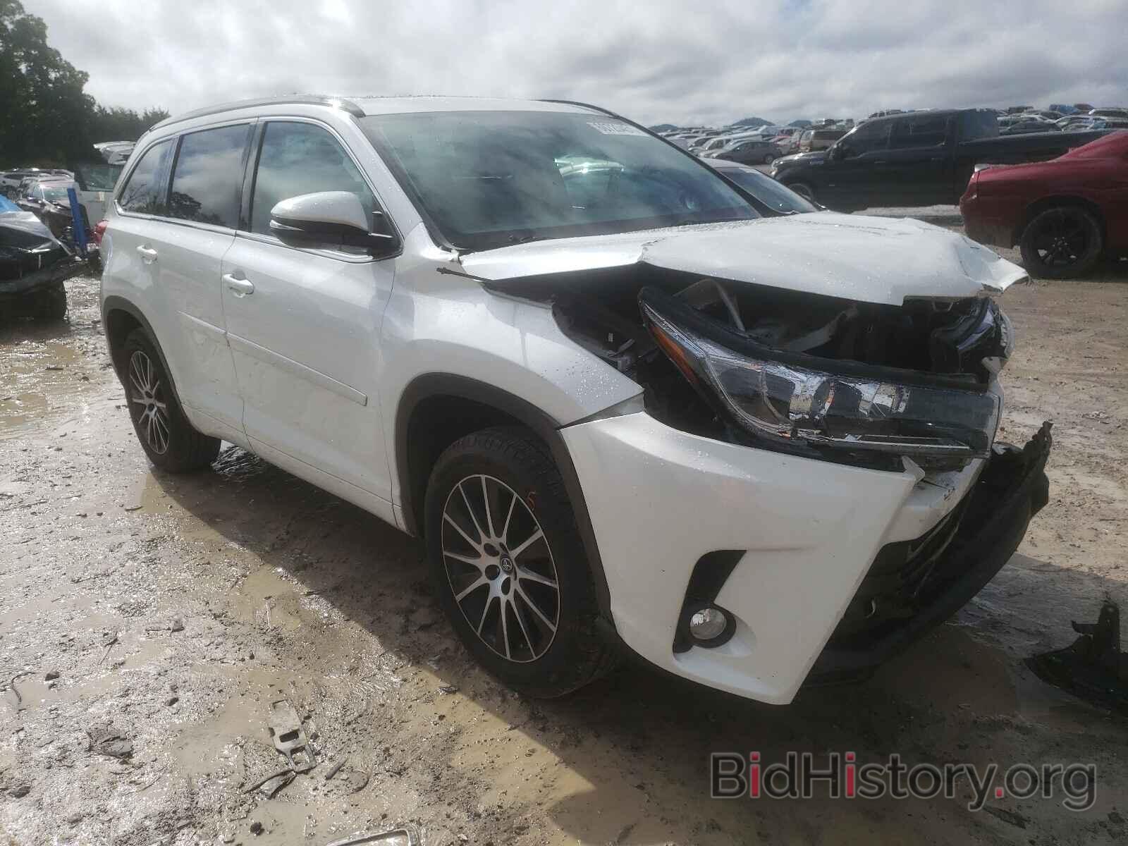 Photo 5TDKZRFH3HS198484 - TOYOTA HIGHLANDER 2017