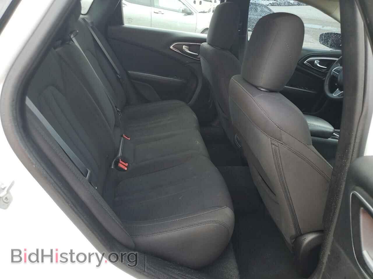 2015 CHRYSLER 200 - VIN: 1C3CCCAB5FN738494 - Фото 10