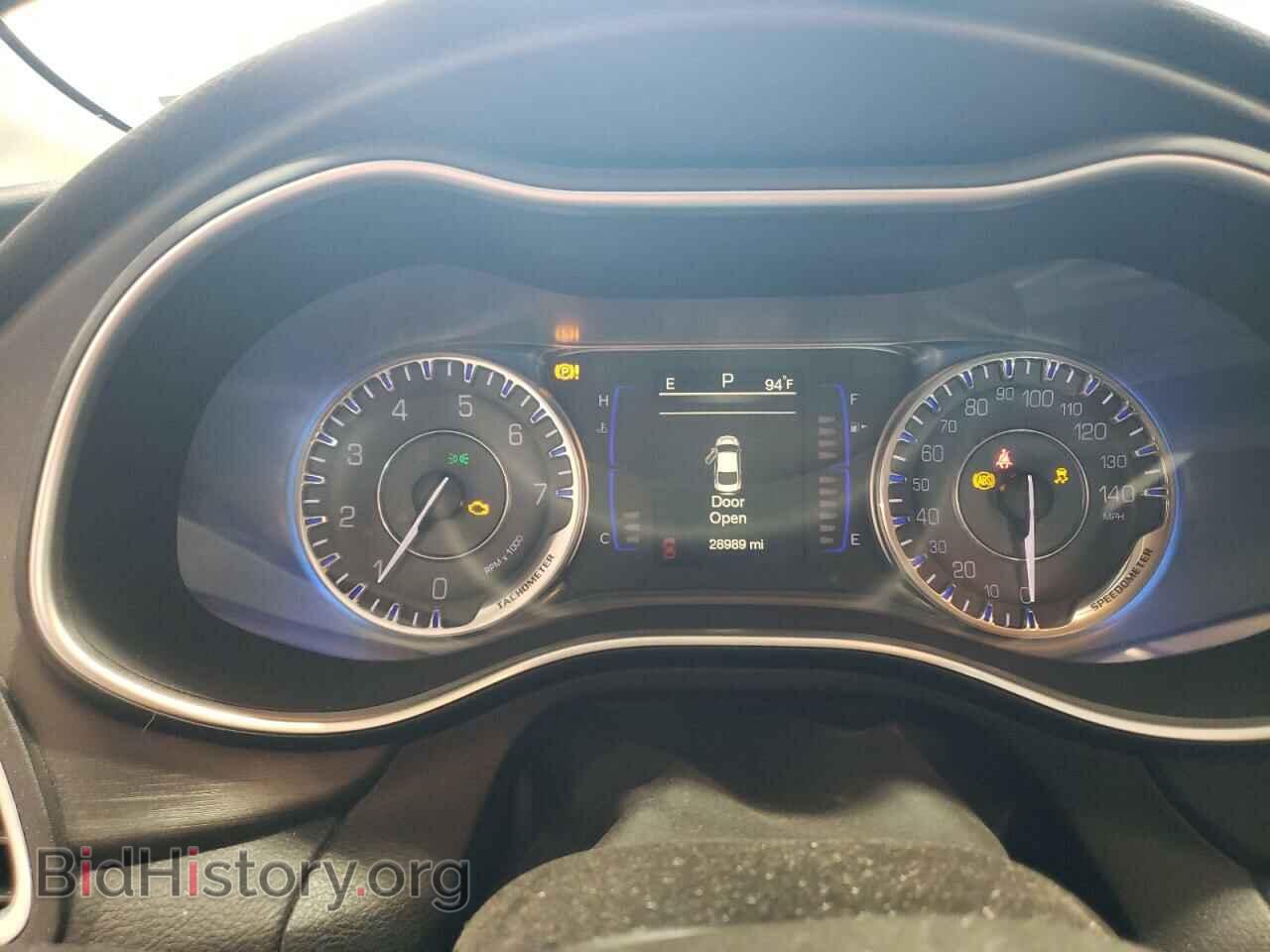 2016 CHRYSLER 200 - VIN: 1C3CCCAB3GN188150 - Фото 9