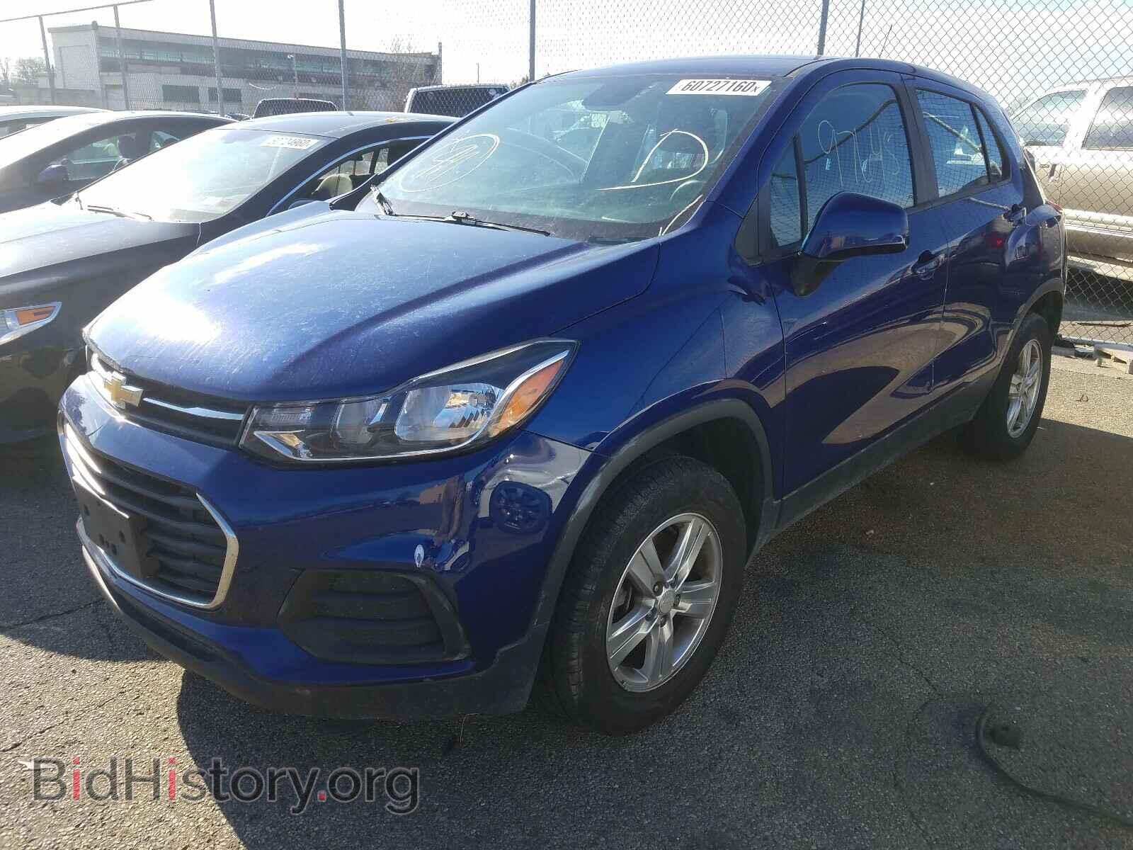 2017 CHEVROLET TRAX - VIN: 3GNCJNSB9HL193681 - Фото 2