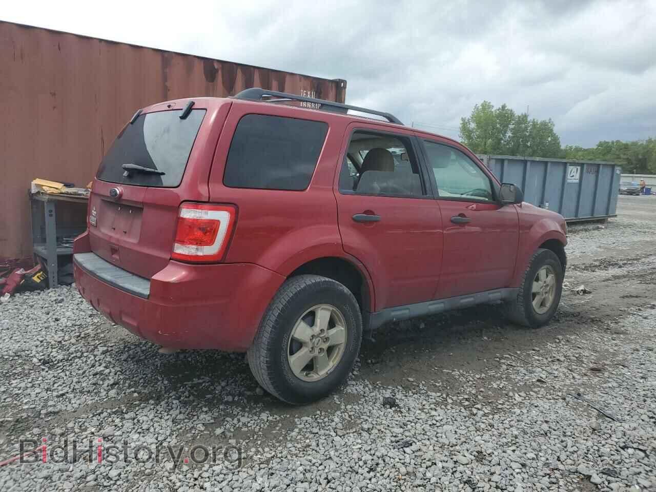 2010 FORD ESCAPE - VIN: 1FMCU0D76AKB18239 - Фото 3