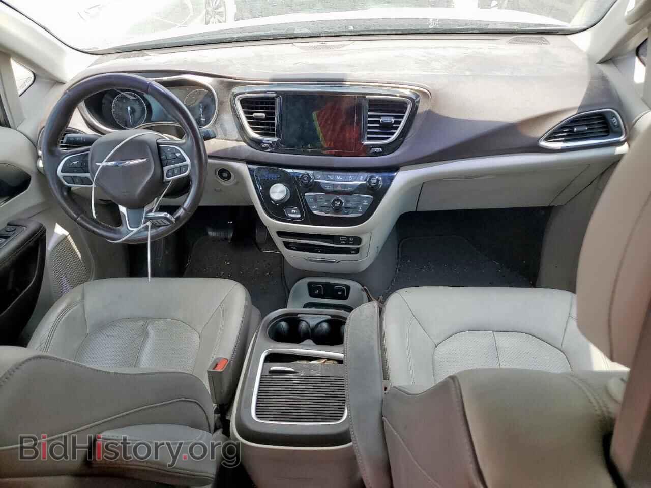 2017 CHRYSLER PACIFICA - VIN: 2C4RC1EG5HR796899 - Photo 8