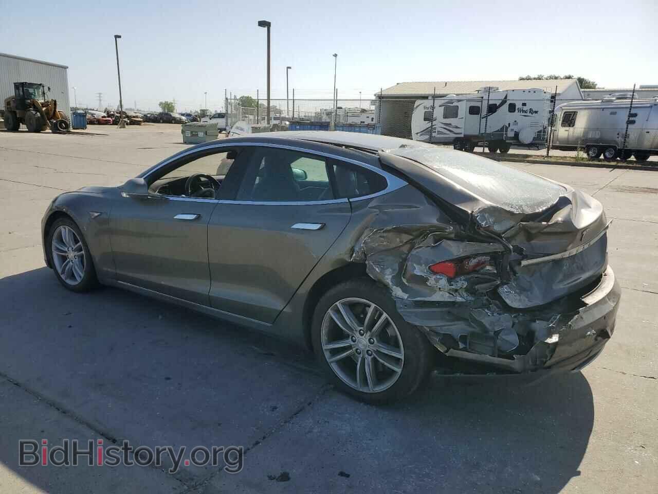 2016 TESLA MODEL S - VIN: 5YJSA1E2XGF133933 - Фото 2