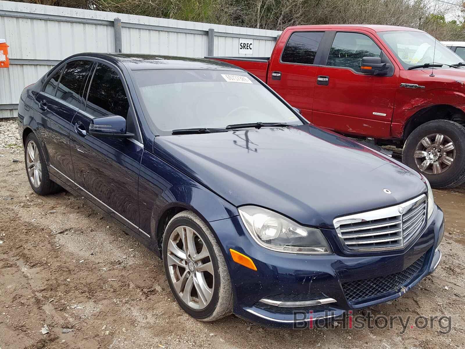 Photo WDDGF4HB0DA748456 - MERCEDES-BENZ C 250 2013