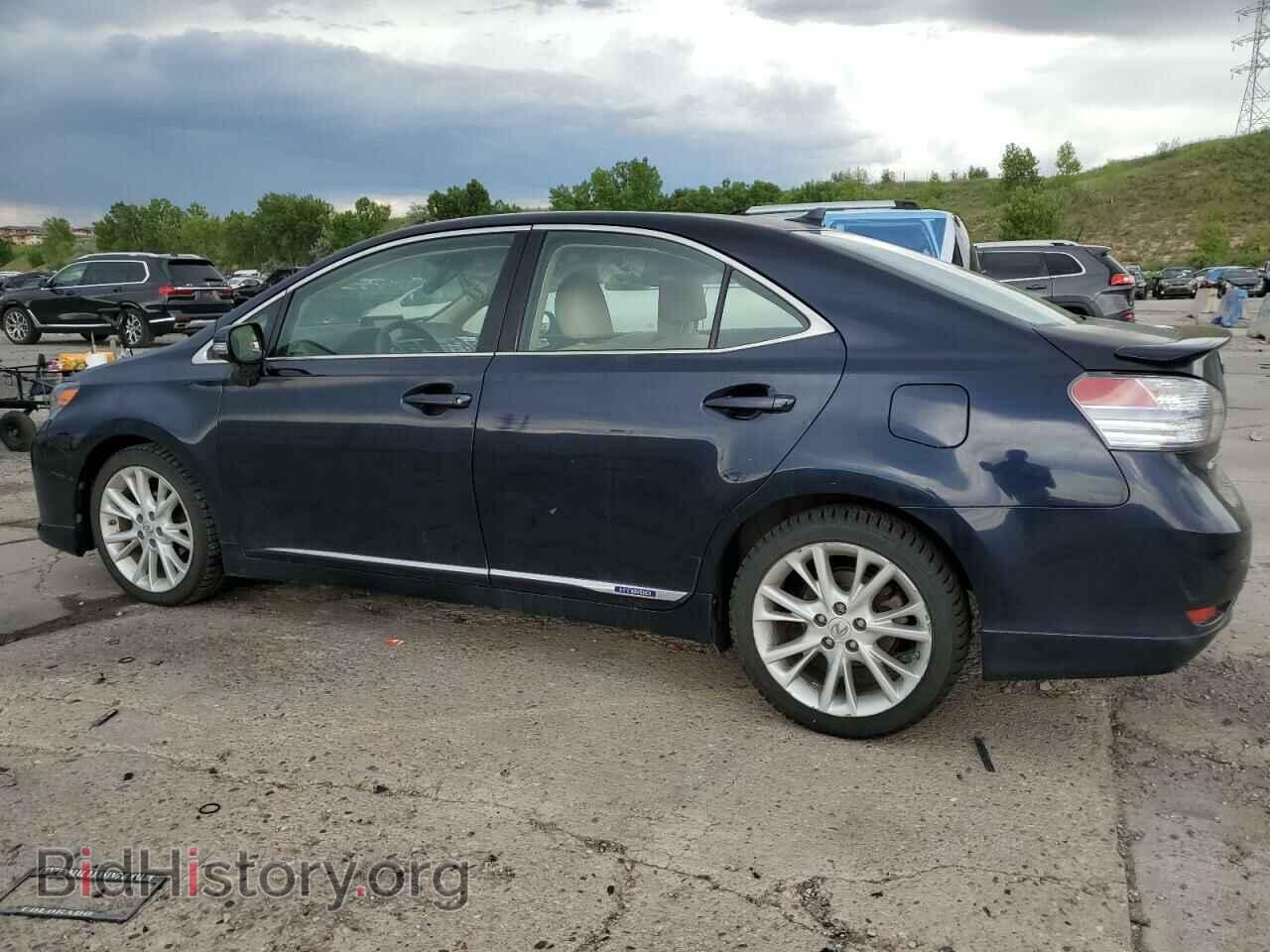 2010 LEXUS HS - VIN: JTHBB1BA2A2015070 - Фото 2