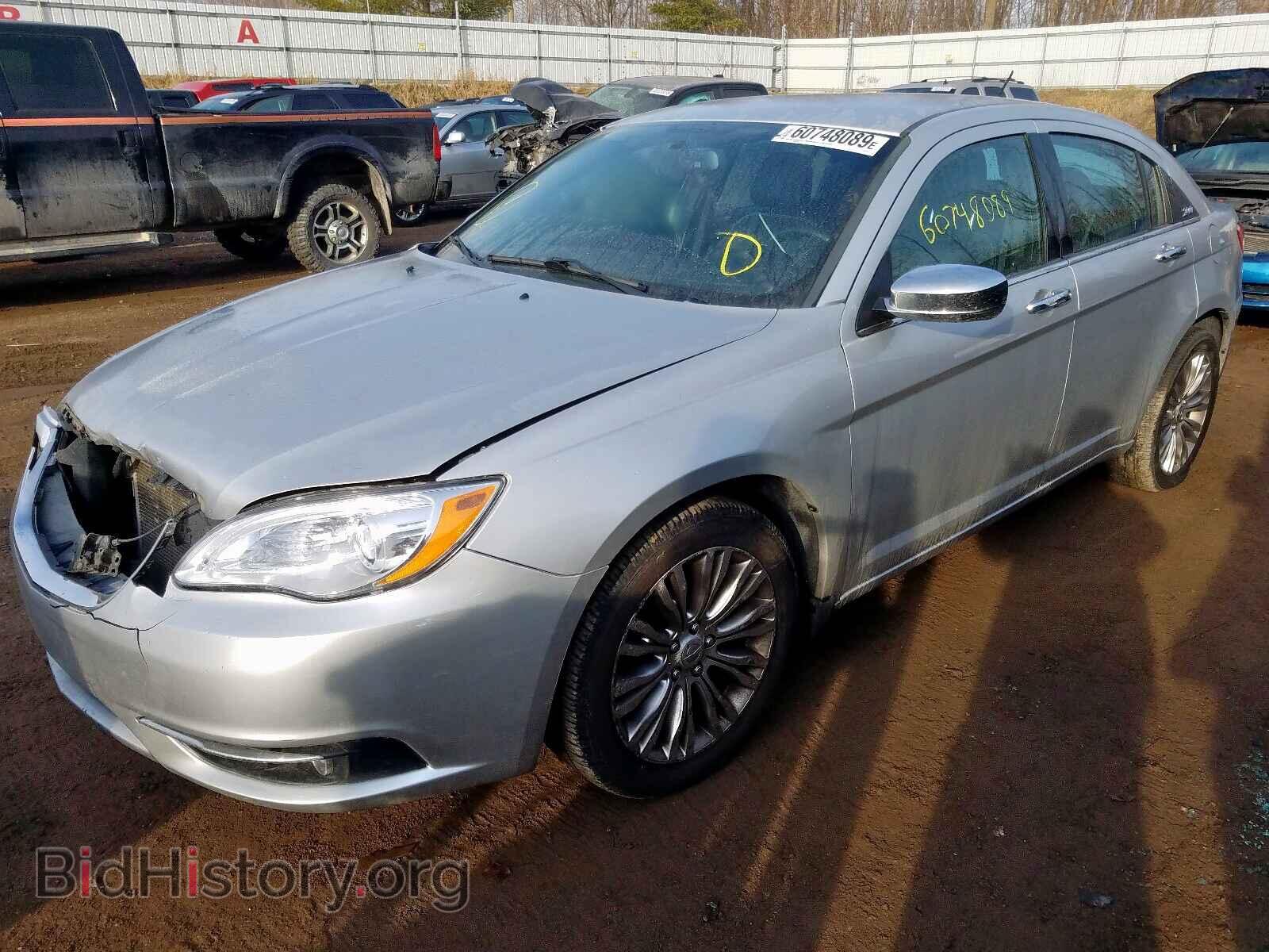 2012 CHRYSLER 200 - VIN: 1C3CCBCB2CN278164 - Фото 2