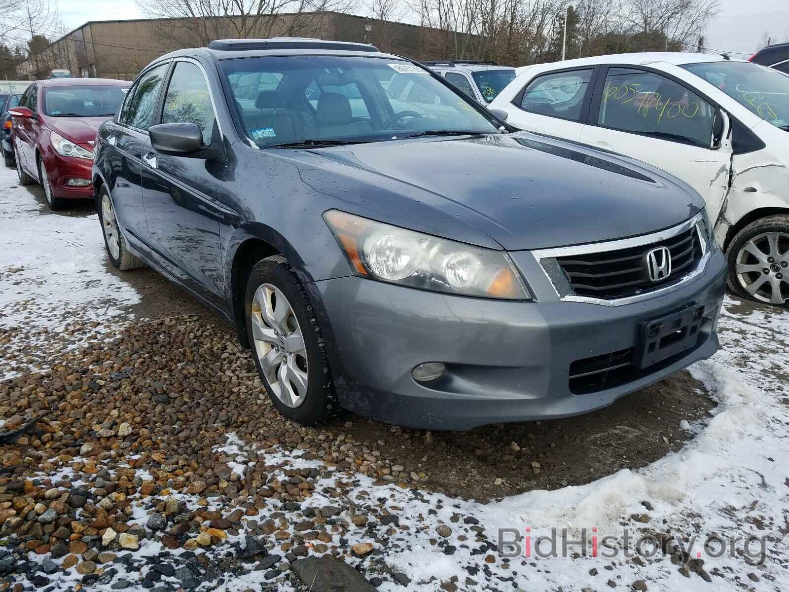 Photo 1HGCP36868A009137 - HONDA ACCORD 2008