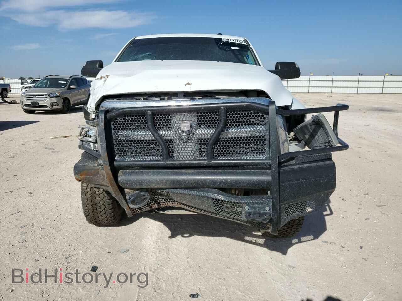 2018 RAM All Models - VIN: 3C6UR5HL8JG367039 - Photo 5