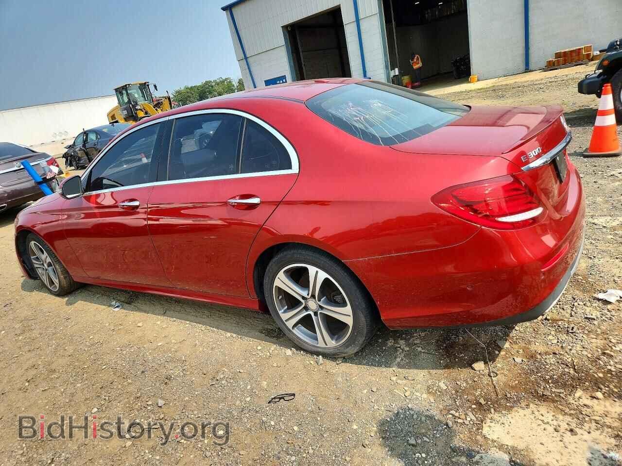 2017 MERCEDES-BENZ E-CLASS - VIN: WDDZF4KB2HA193517 - Фото 2