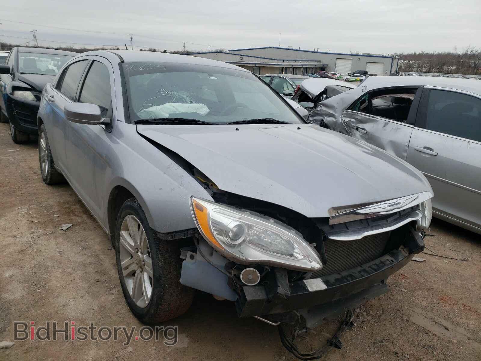 Фотография 1C3CCBAB3DN706165 - CHRYSLER 200 2013