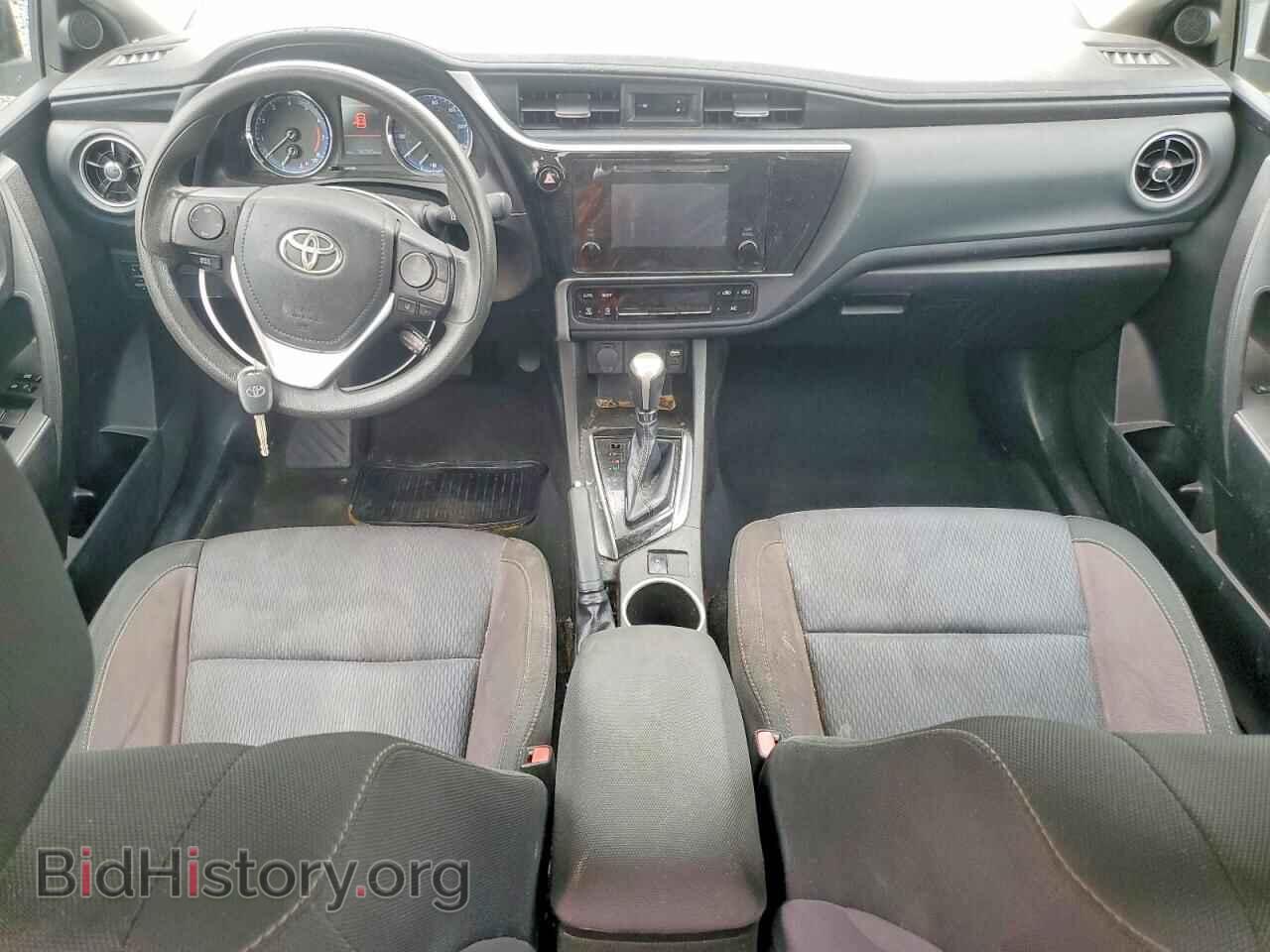 2018 TOYOTA COROLLA - VIN: 5YFBURHEXJP823317 - Photo 8