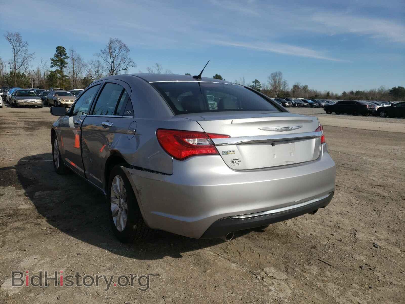 2013 CHRYSLER 200 - VIN: 1C3CCBCG2DN579224 - Photo 3