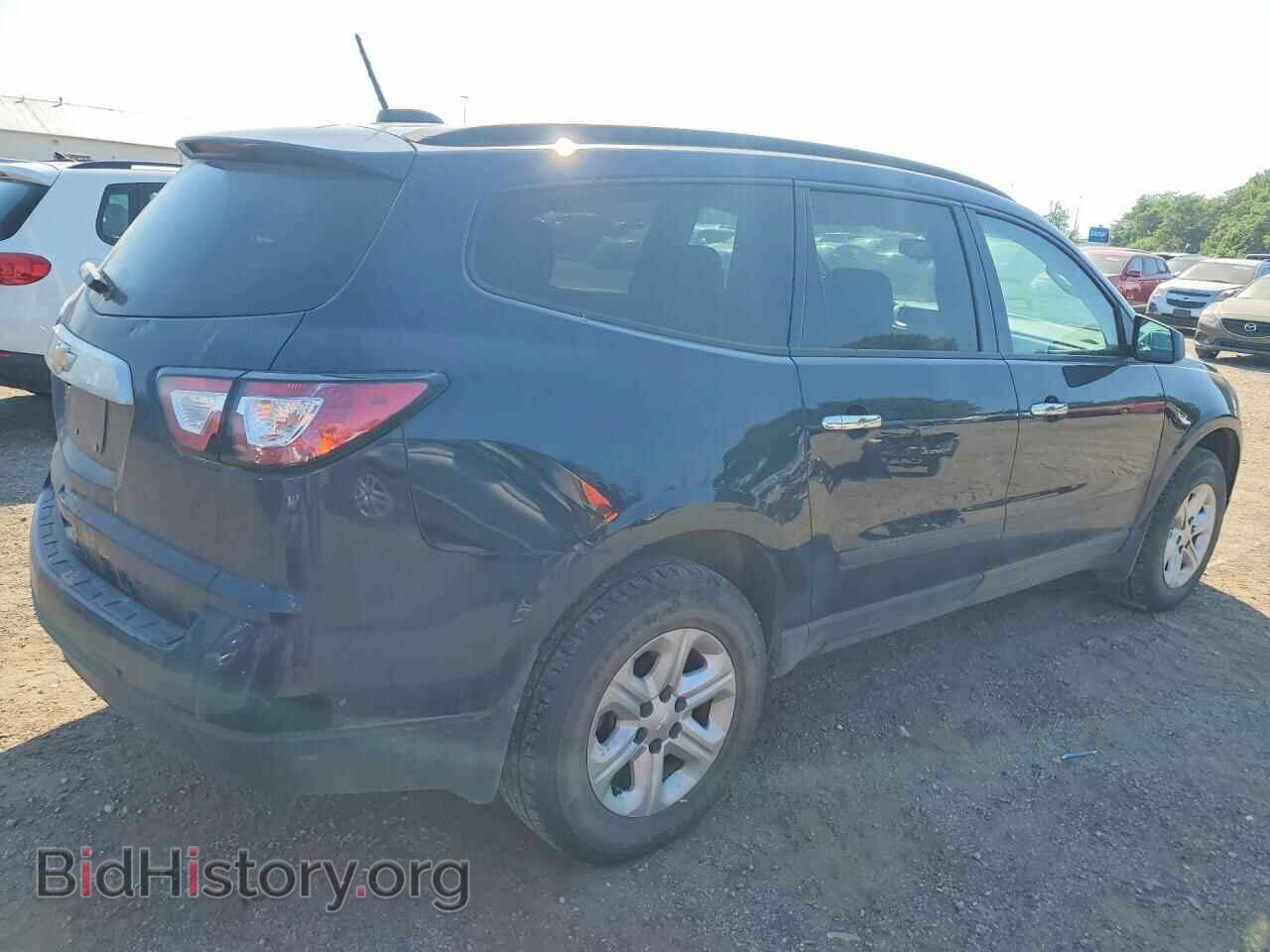 2017 CHEVROLET TRAVERSE - VIN: 1GNKVFED3HJ242383 - Фото 3