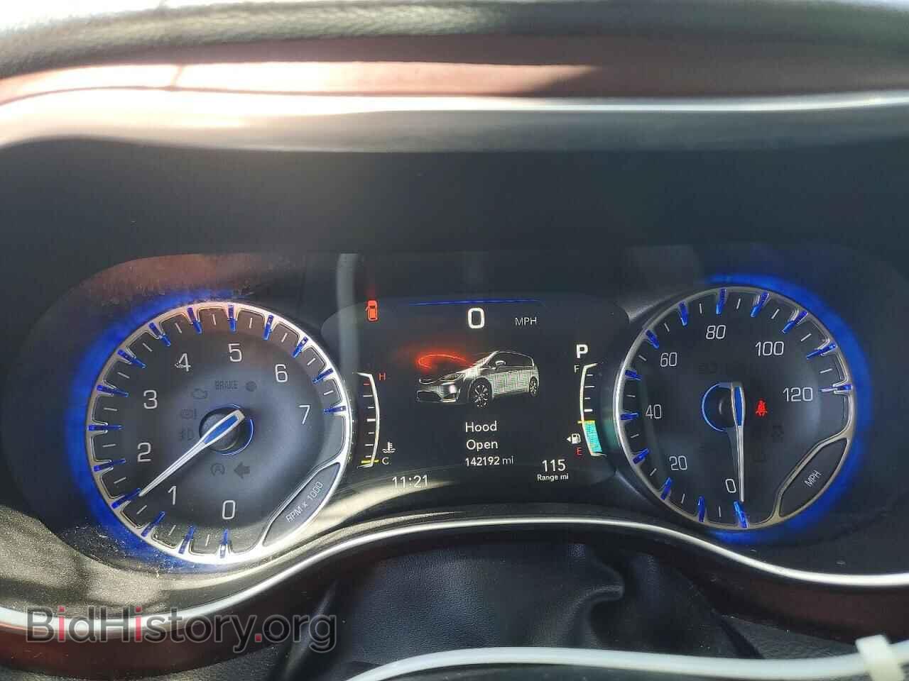 2017 CHRYSLER PACIFICA - VIN: 2C4RC1GG0HR525746 - Photo 9