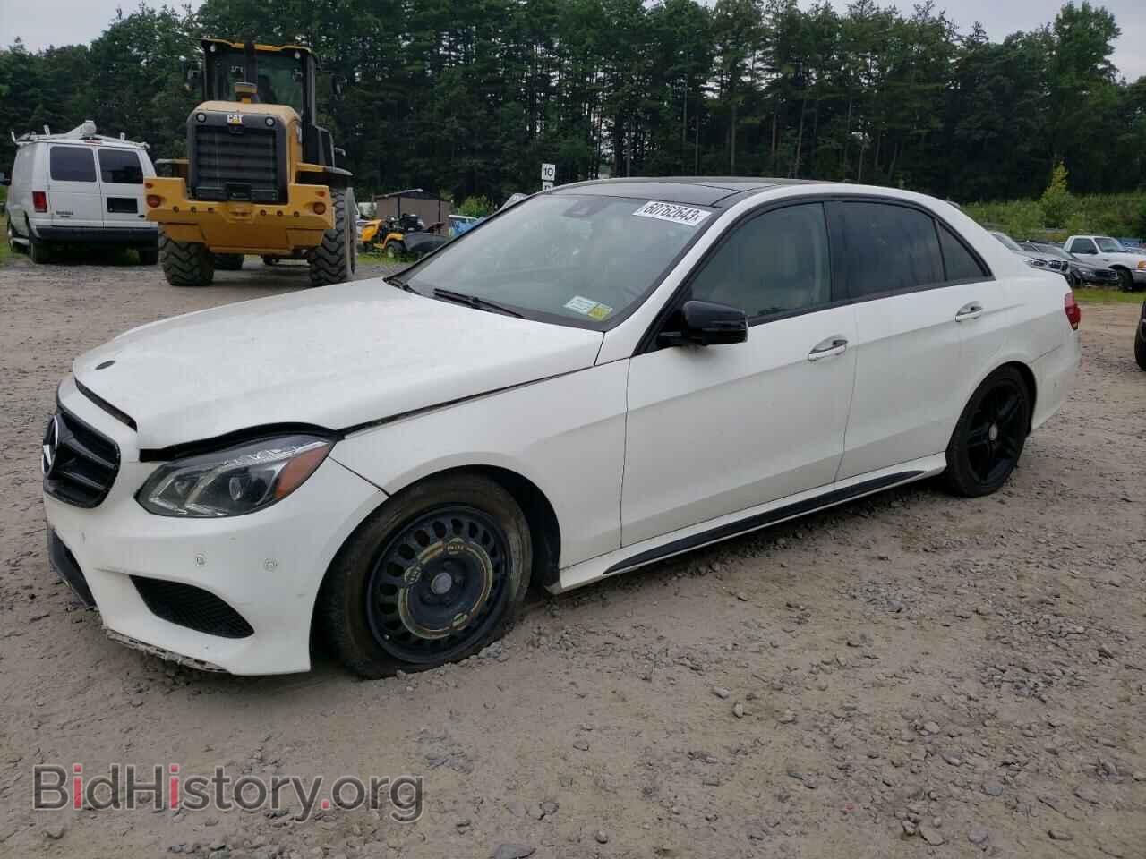 Photo WDDHF8JB7EA795636 - MERCEDES-BENZ E-CLASS 2014