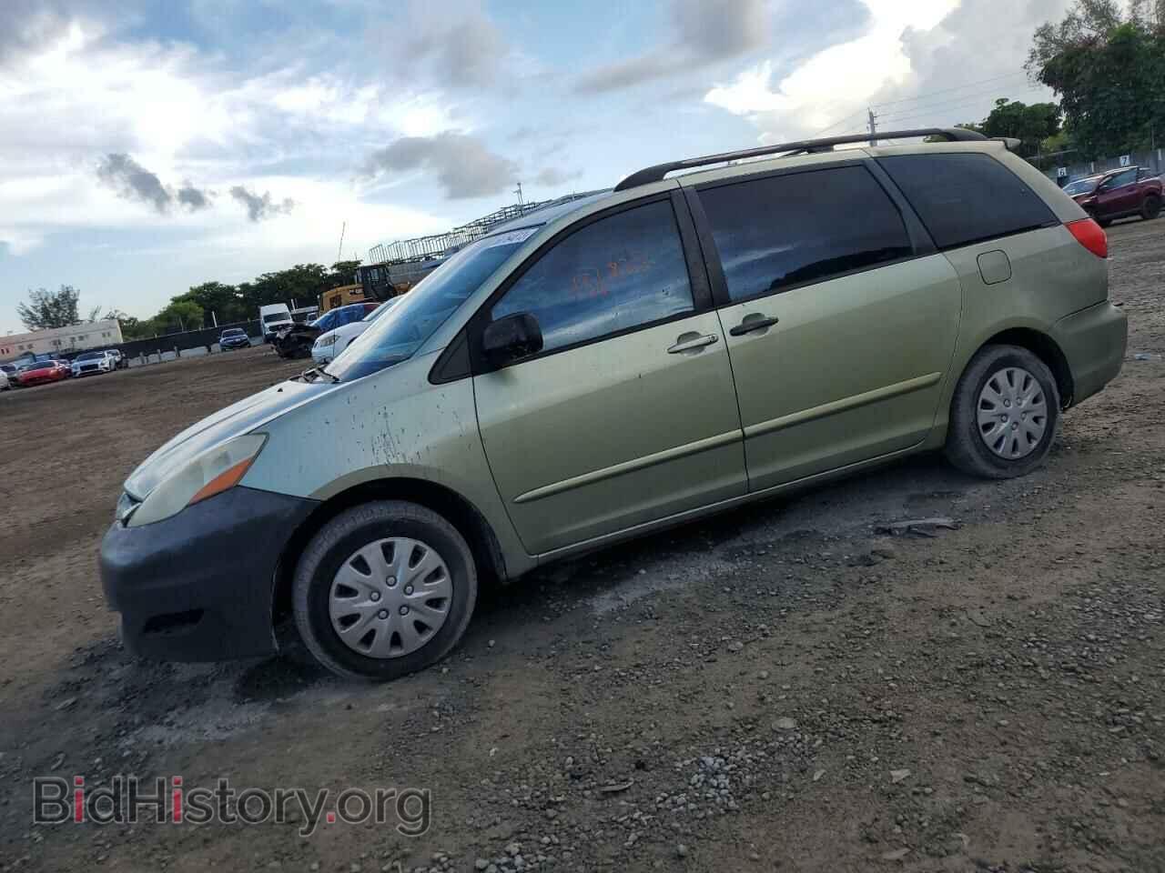 Photo 5TDZK23C19S280511 - TOYOTA All Models 2009