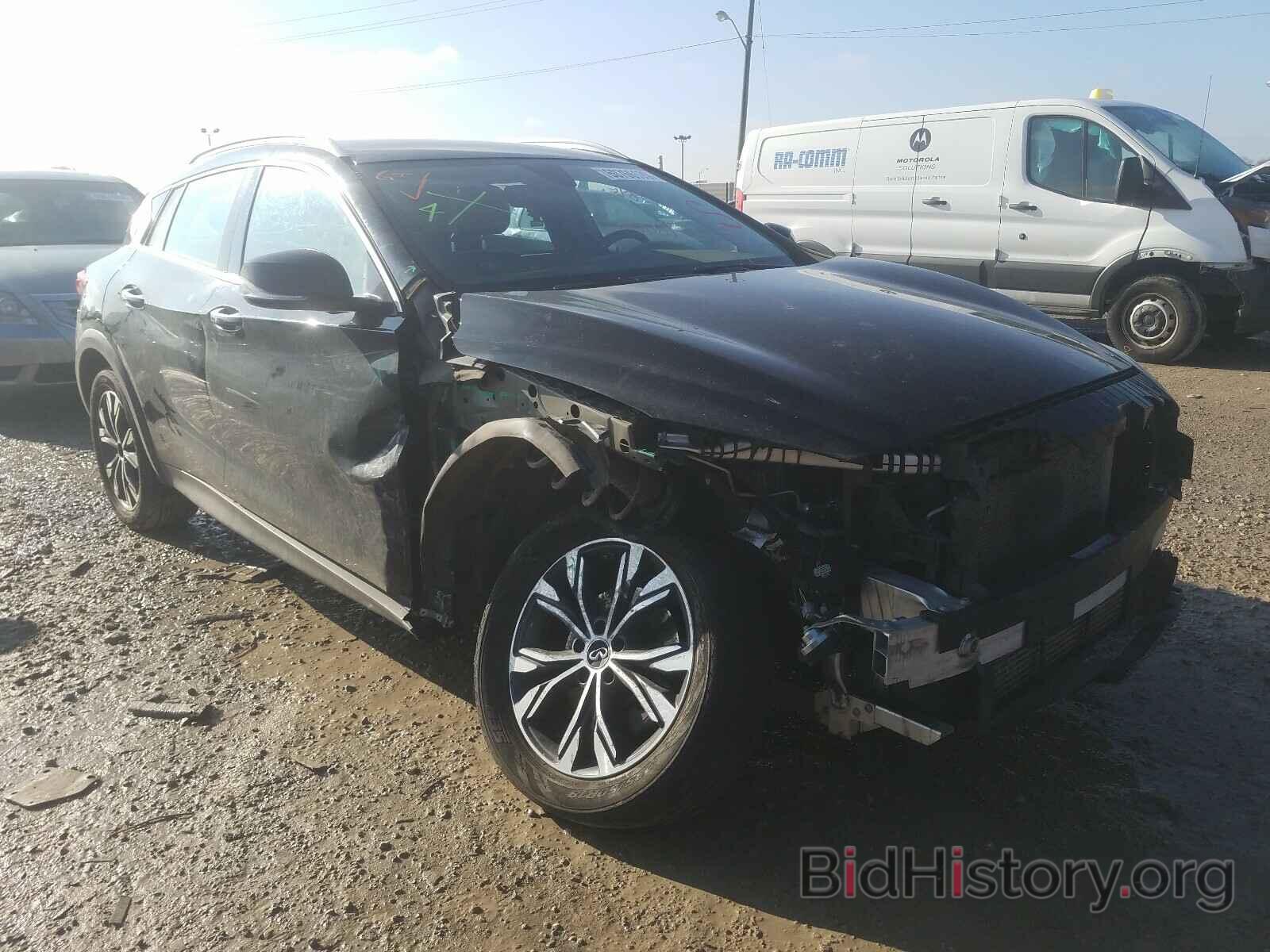 Photo SJKCH5CR5HA037531 - INFINITI QX30 2017