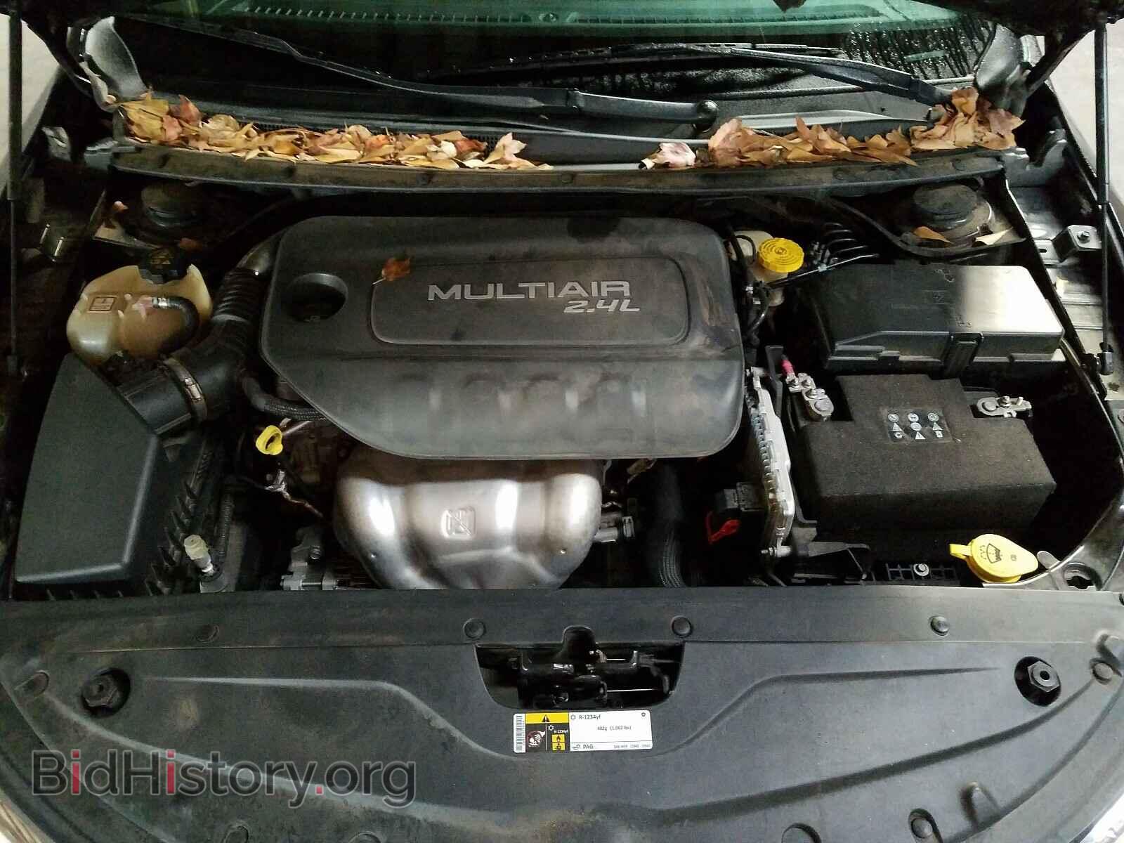 2016 CHRYSLER 200 - VIN: 1C3CCCABXGN102865 - Photo 7