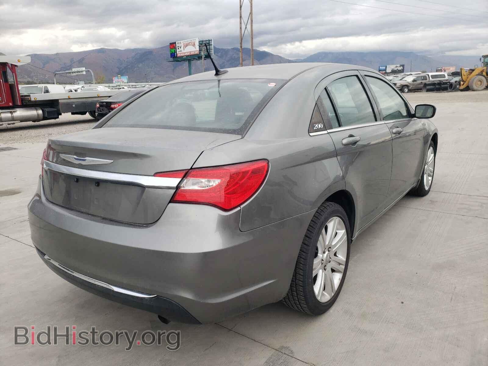 2012 CHRYSLER 200 - VIN: 1C3CCBAB0CN295337 - Photo 4