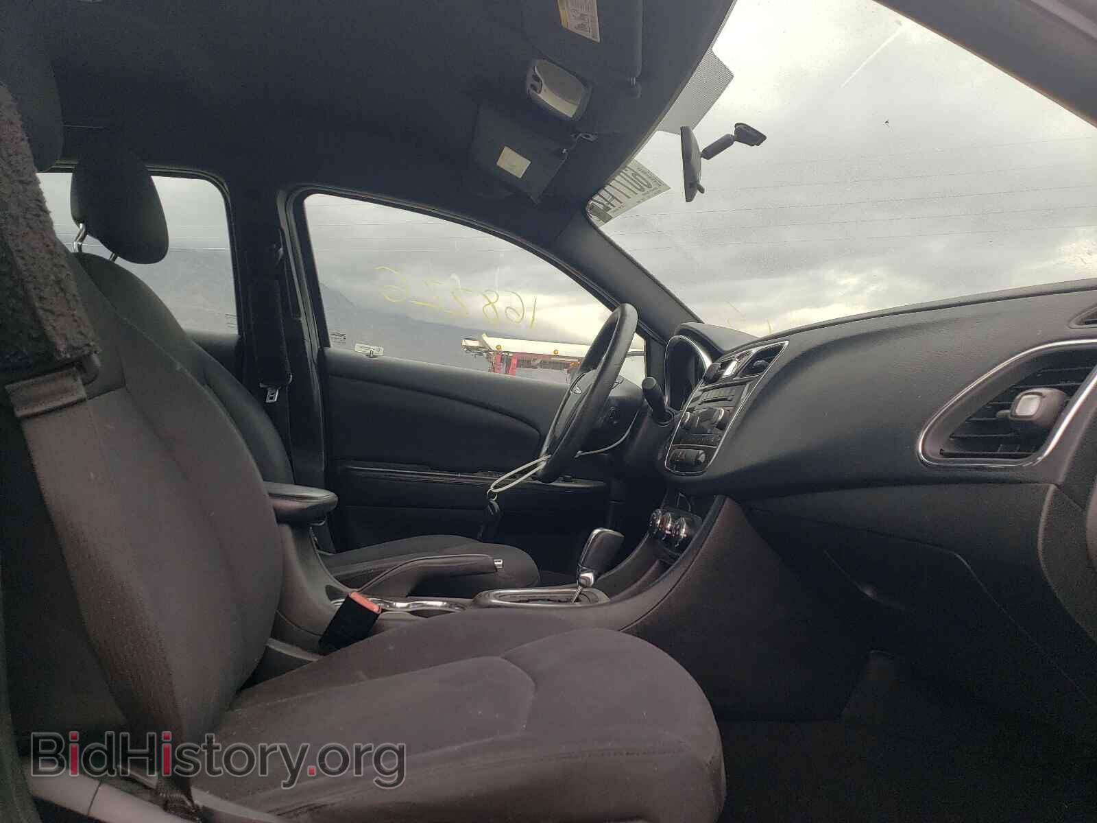 2012 CHRYSLER 200 - VIN: 1C3CCBAB0CN295337 - Photo 5