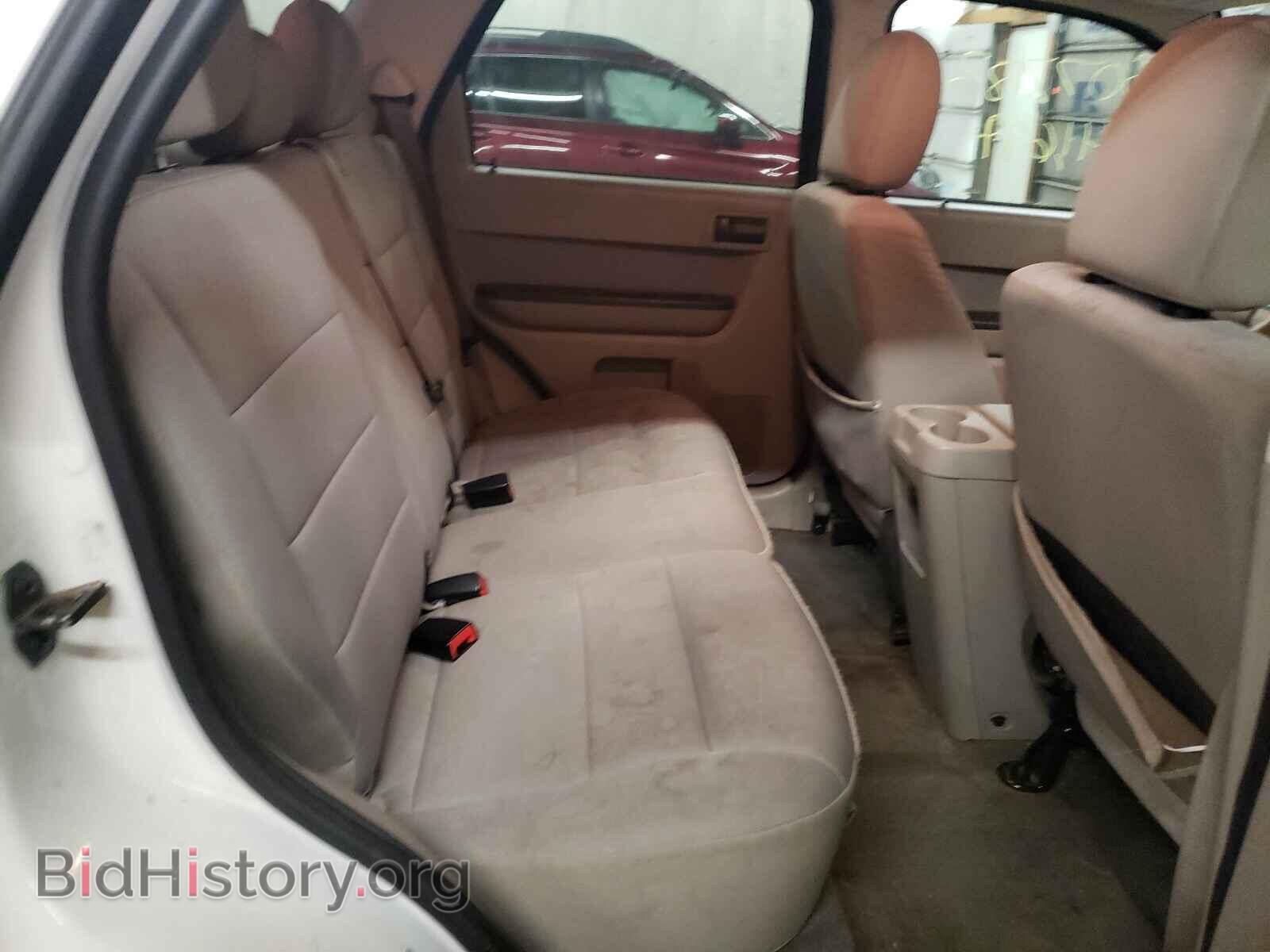 2011 FORD ESCAPE - VIN: 1FMCU0DG5BKB11221 - Фото 6