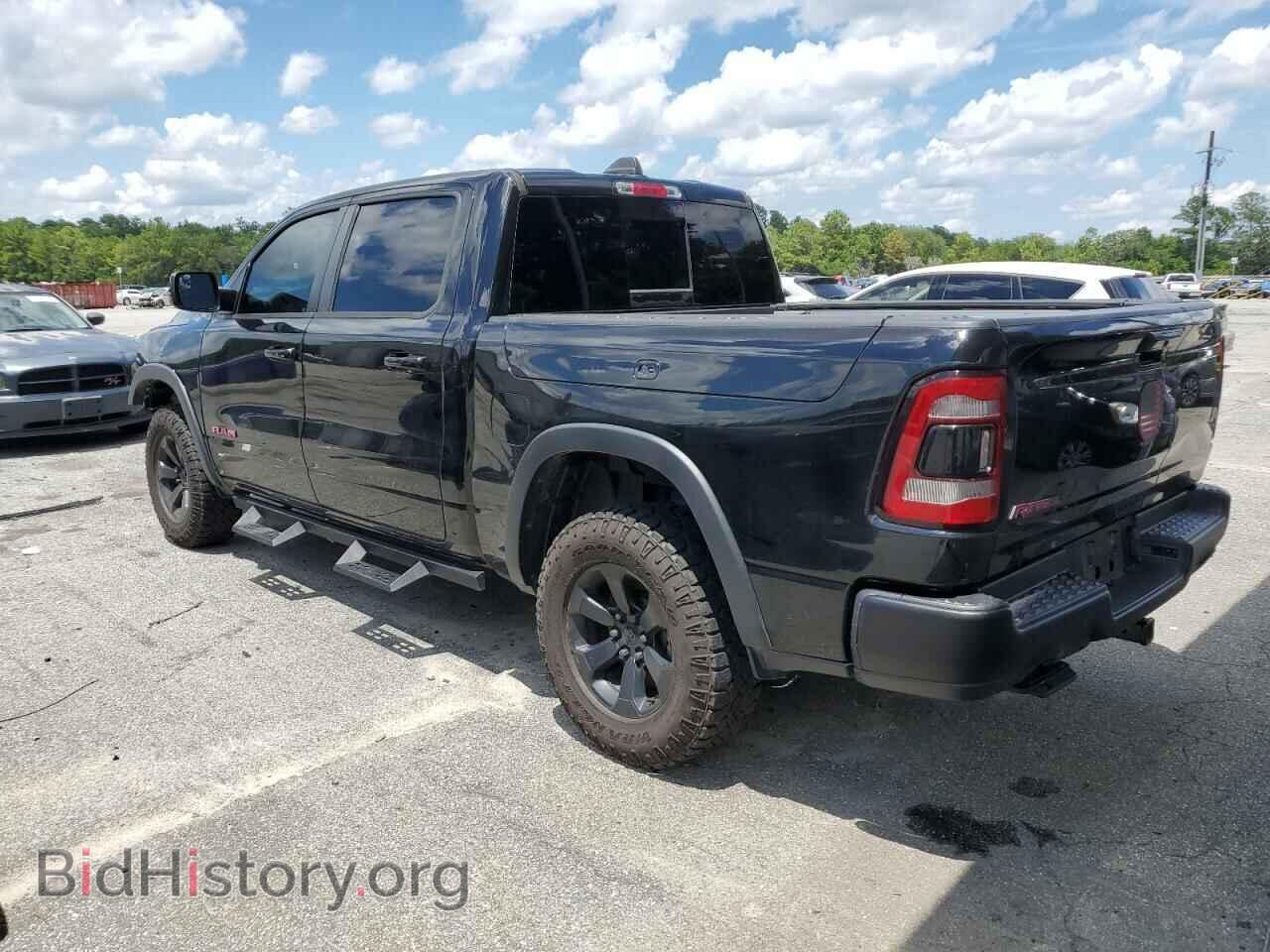 2021 RAM 1500 - VIN: 1C6SRFLT9MN586155 - Фото 2