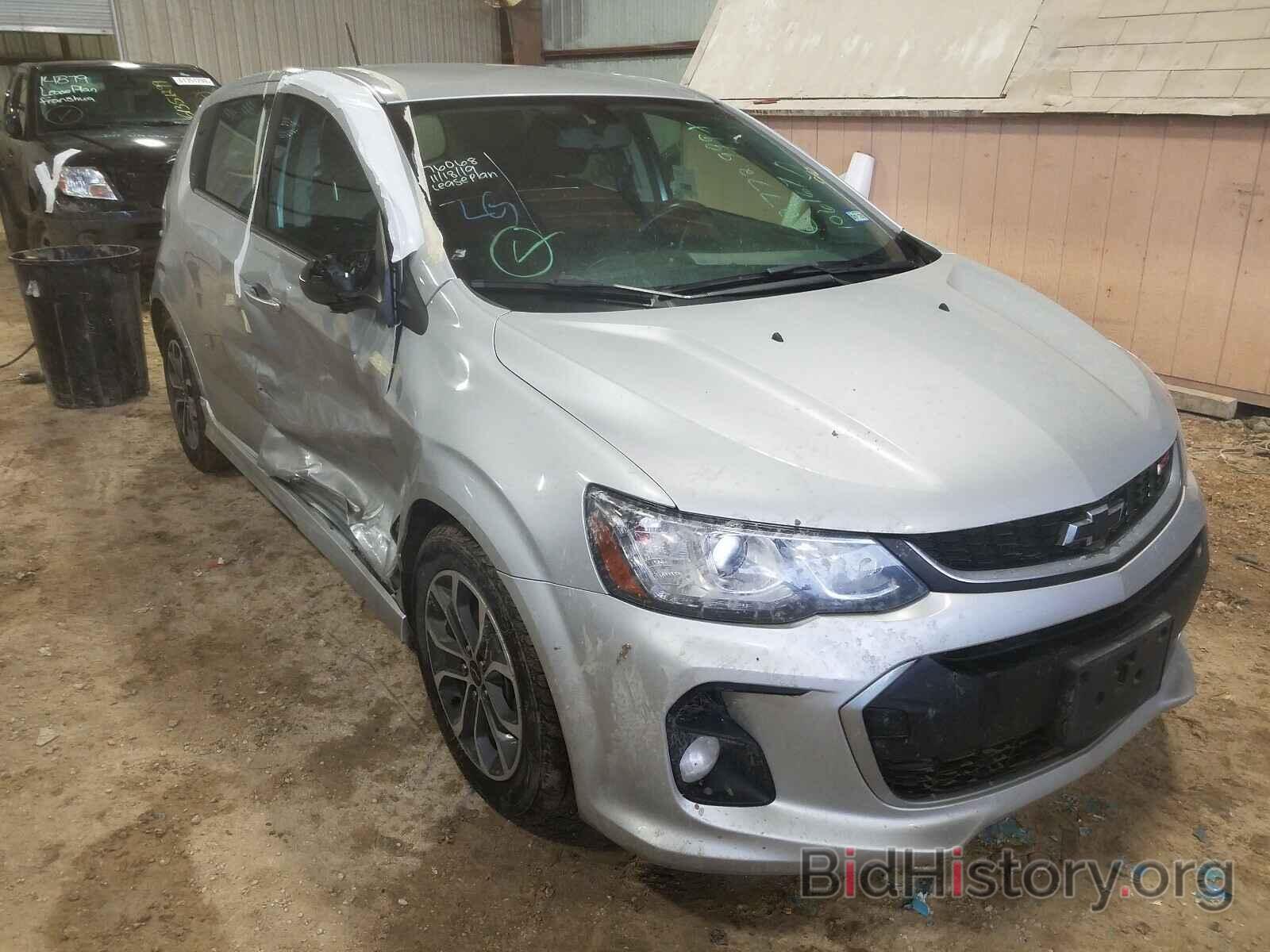 Photo 1G1JD6SH3J4106167 - CHEVROLET SONIC 2018