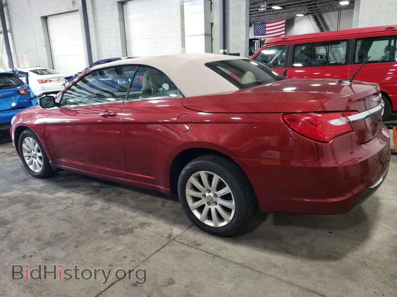 2012 CHRYSLER 200 - VIN: 1C3BCBEBXCN284836 - Фото 2