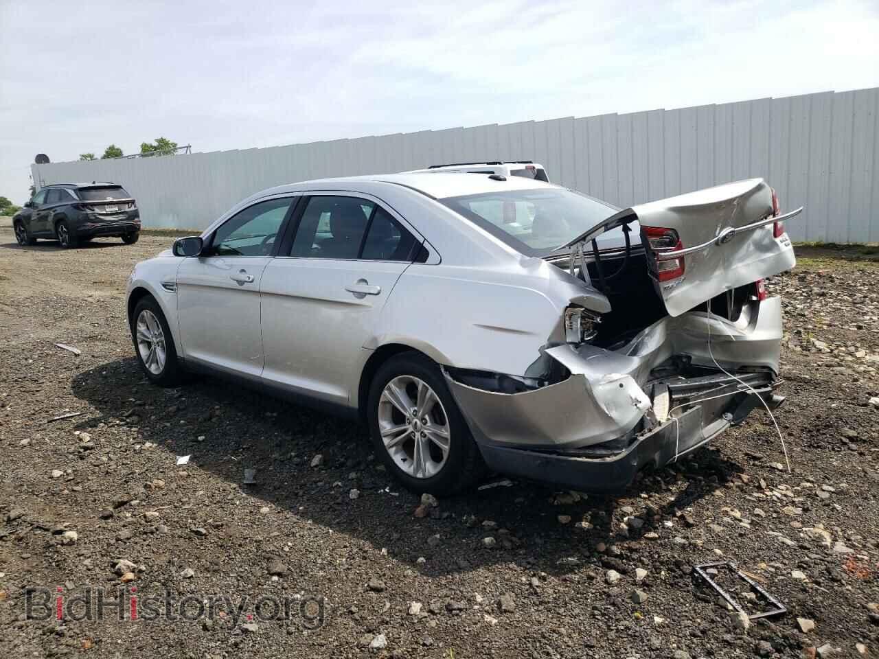 2013 FORD TAURUS - VIN: 1FAHP2H84DG204937 - Фото 2