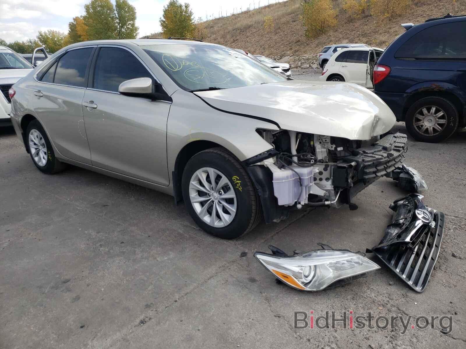 Photo 4T4BF1FK3FR469091 - TOYOTA CAMRY 2015
