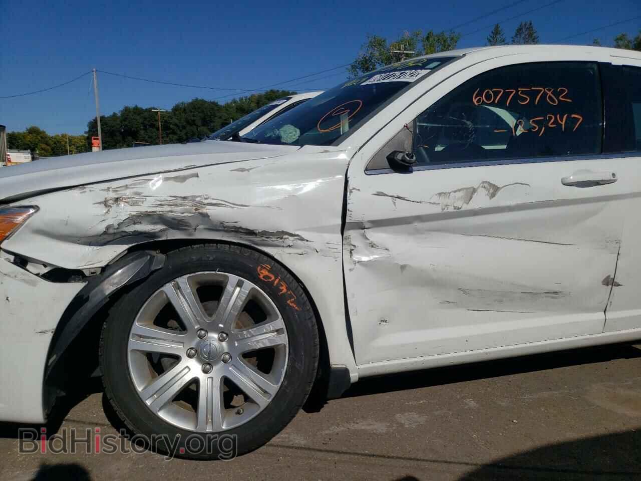 2013 CHRYSLER 200 - VIN: 1C3CCBBB2DN764122 - Фото 9