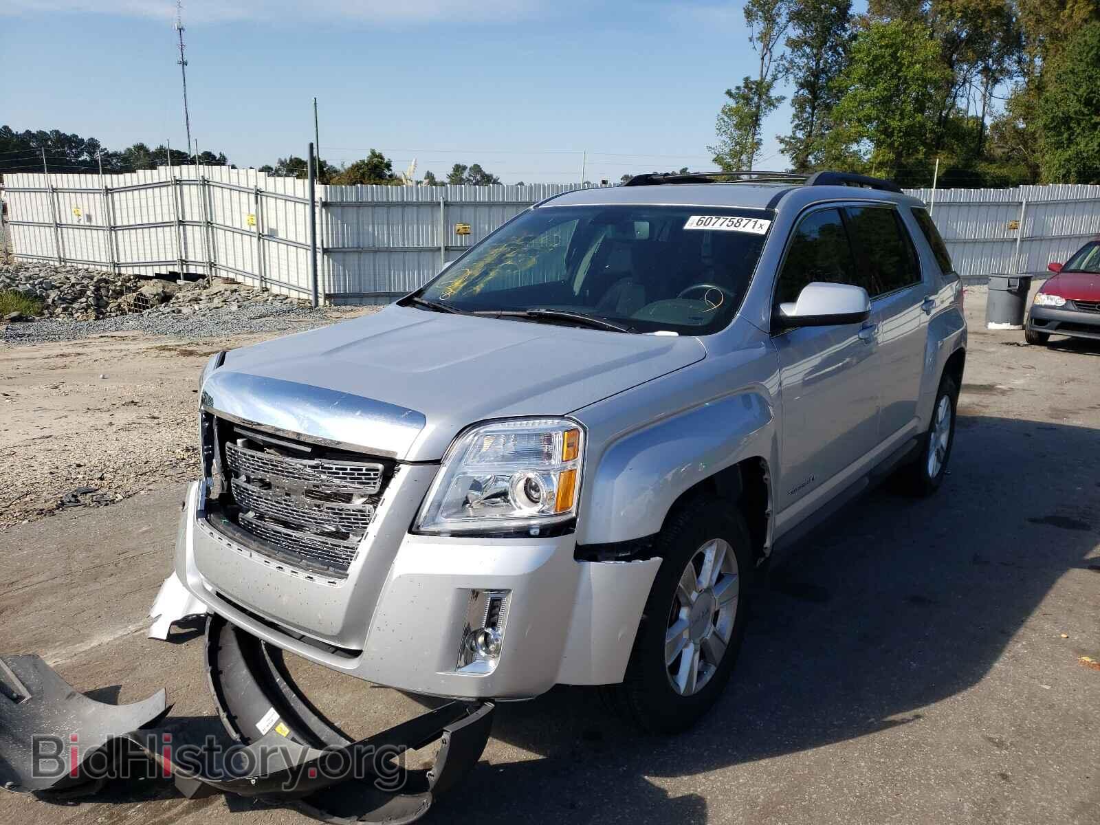 2010 GMC TERRAIN - VIN: 2CTALDEW5A6258138 - Photo 2