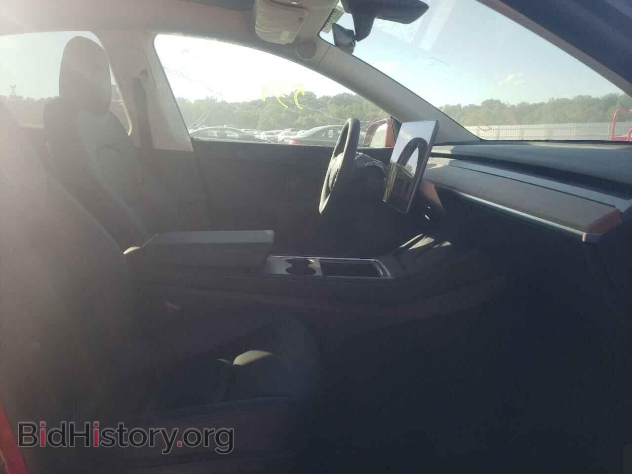 2022 TESLA MODEL Y - VIN: 7SAYGDEF6NF372778 - Фото 5
