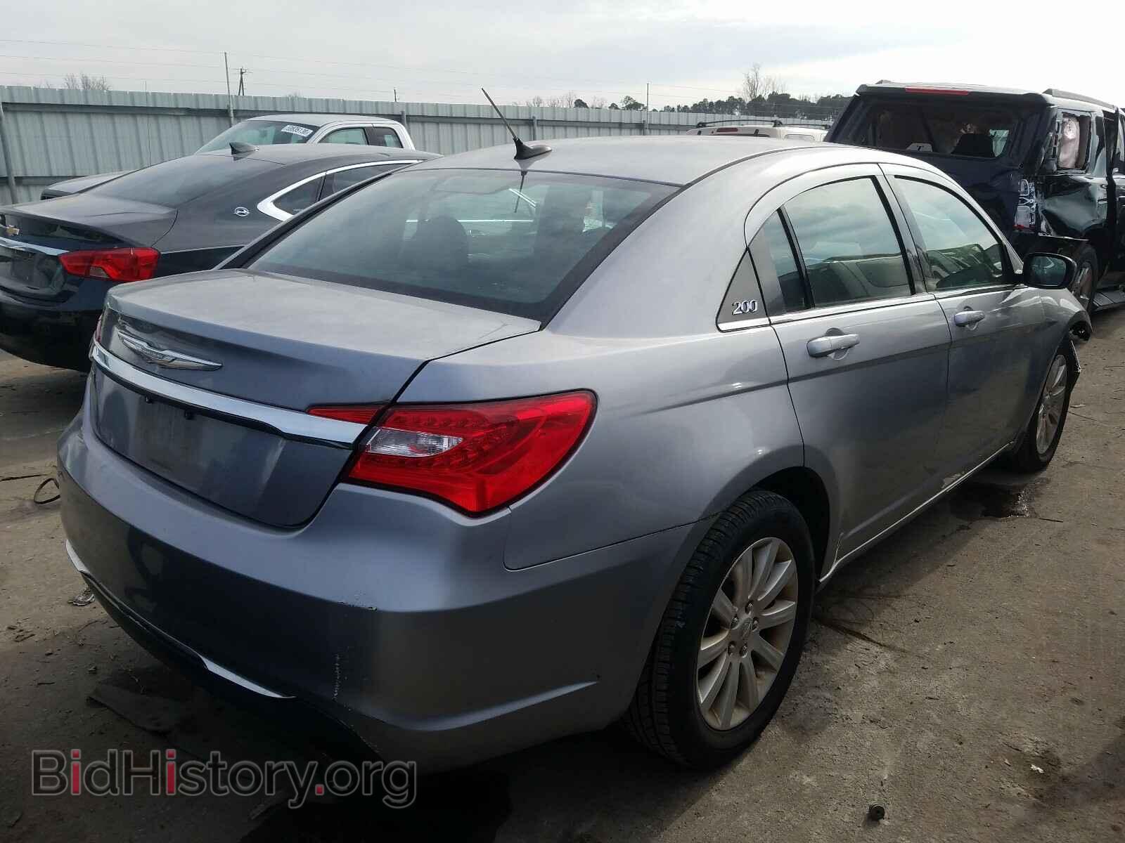 2013 CHRYSLER 200 - VIN: 1C3CCBBG8DN573137 - Фото 4