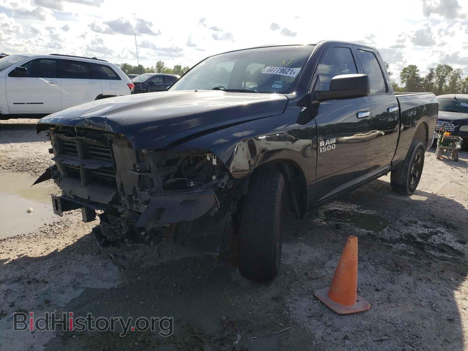 2017 RAM 1500 - VIN: 1C6RR6GG4HS713865 - Фото 2