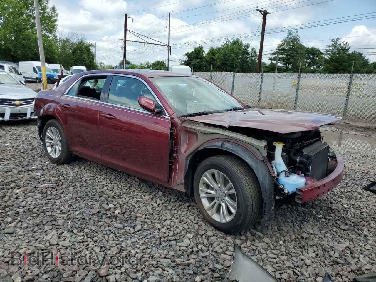 2017 CHRYSLER 300 - VIN: 2C3CCAAG1HH646942 - Фото 4