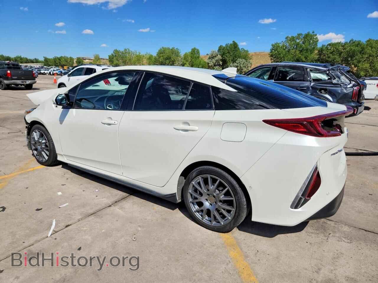 2017 TOYOTA PRIUS - VIN: JTDKARFP2H3006150 - Фото 2