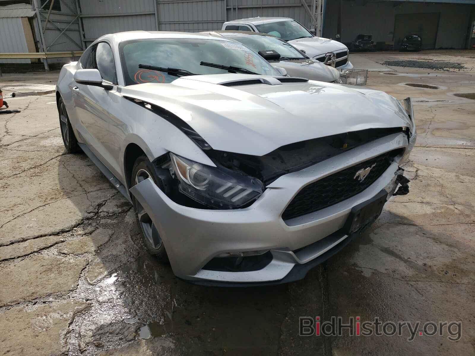 Photo 1FA6P8AMXG5215555 - FORD MUSTANG 2016