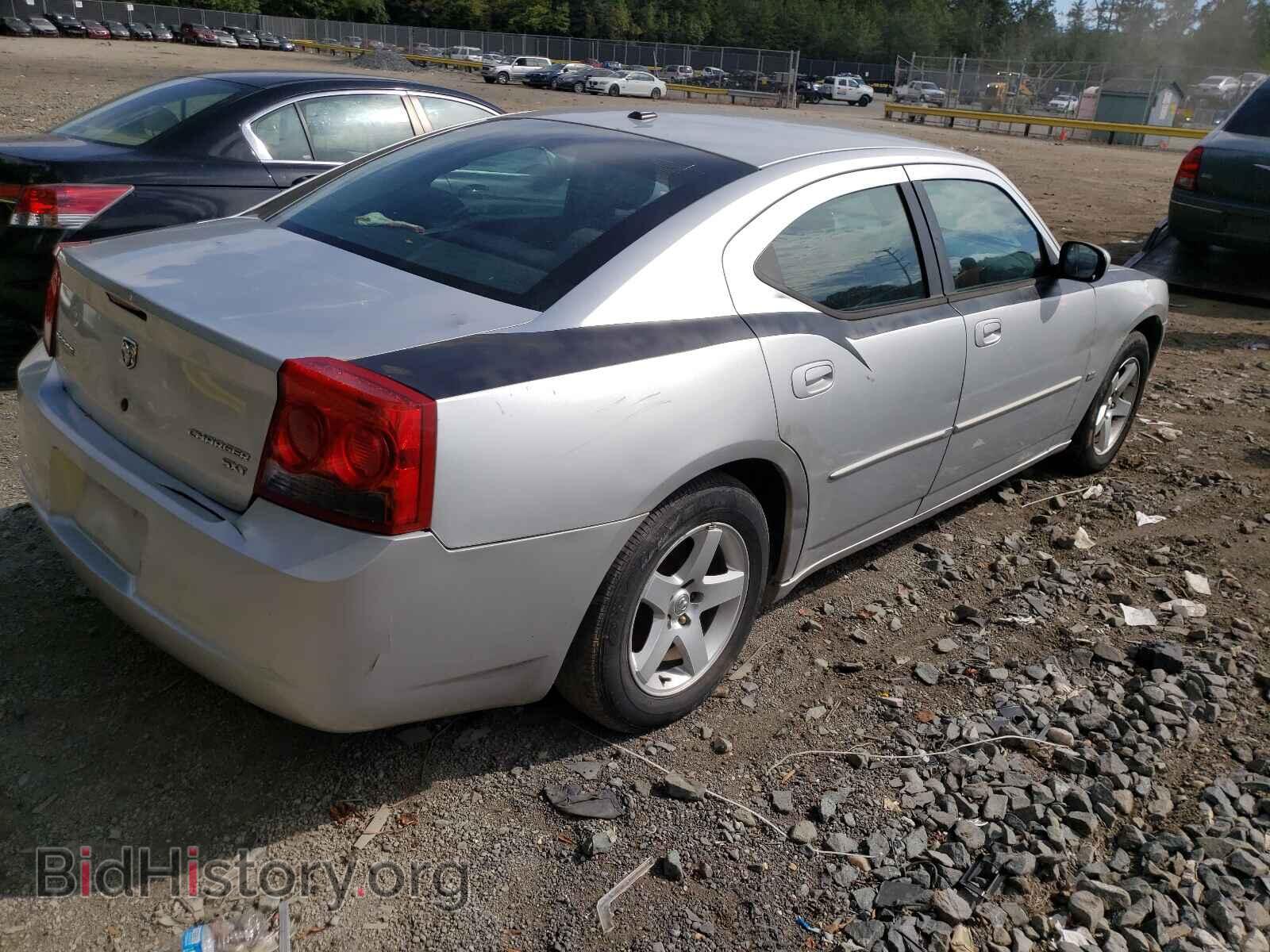 2010 DODGE CHARGER - VIN: 2B3CA3CV1AH207031 - Фото 4