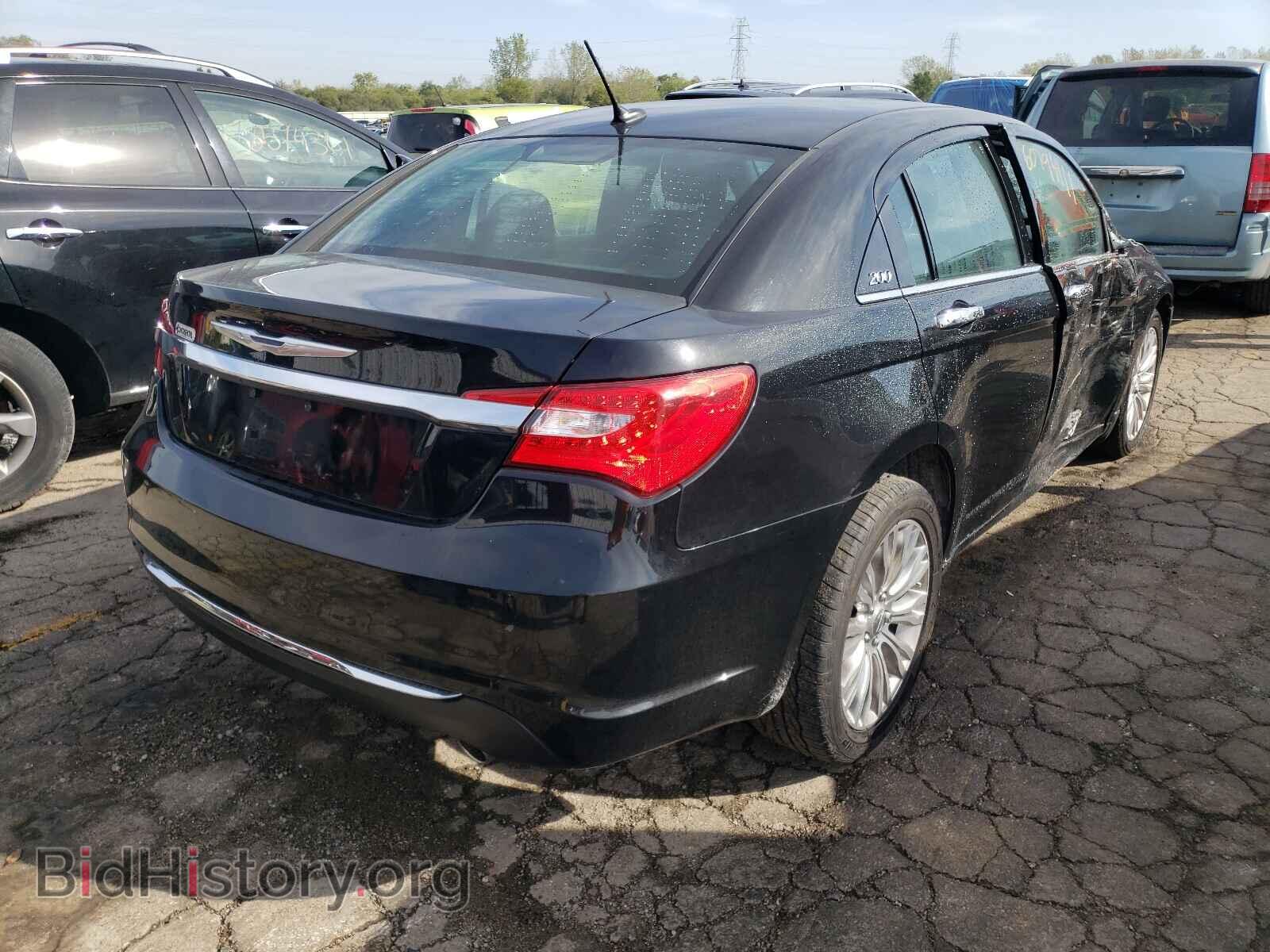 2013 CHRYSLER 200 - VIN: 1C3CCBCG0DN706486 - Фото 4