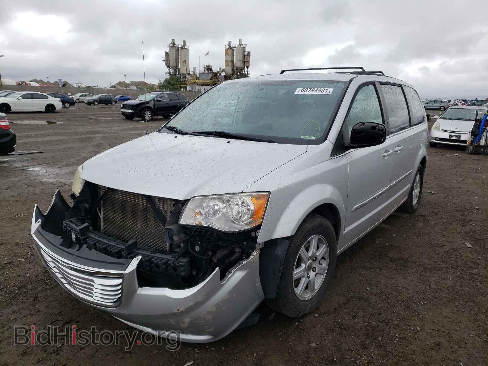 2011 CHRYSLER MINIVAN - VIN: 2A4RR5DG6BR664615 - Фото 2