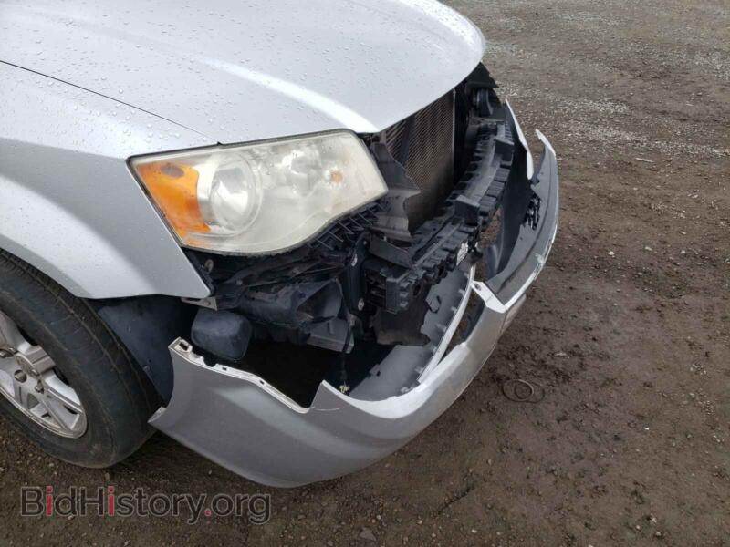 2011 Chrysler MINIVAN (VIN 2A4RR5DG6BR664615) — photo 9 of 10