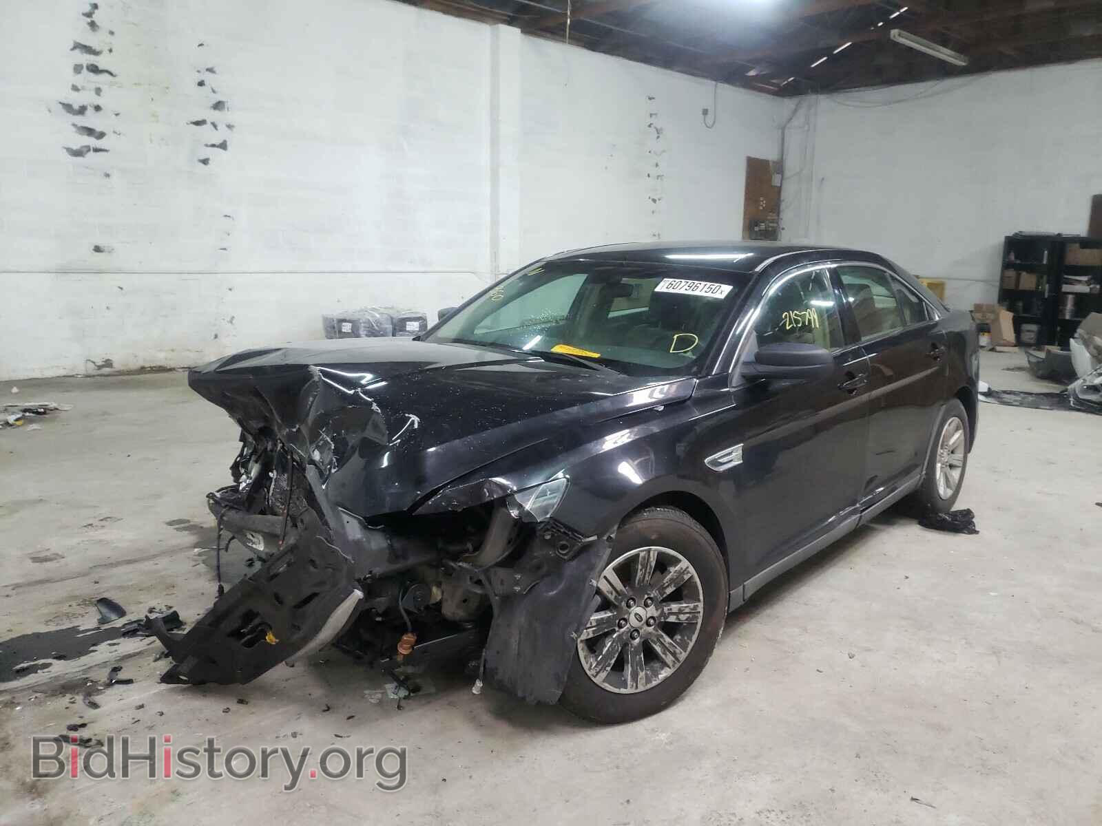 2011 FORD TAURUS - VIN: 1FAHP2DW2BG155948 - Photo 2